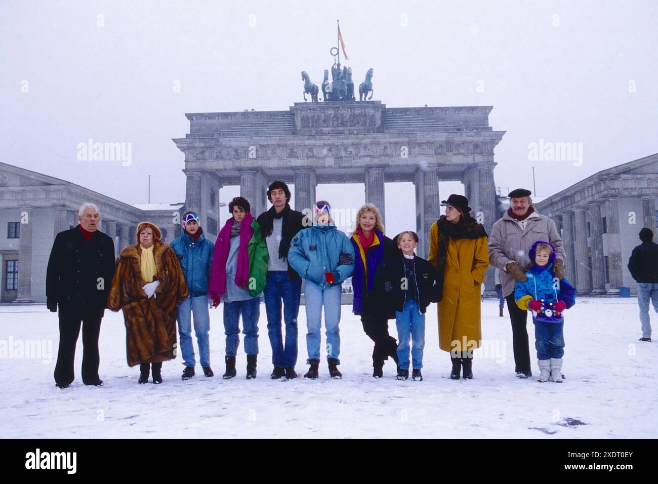 Spreepiraten, Fernsehserie, Deutschland 1989 - 1991, Regie: Hans Henning Borgelt, Folge 15: 'Besuch von drüben', Darsteller: Alle Hauptdarsteller und -darstellerinnen Stock Photo