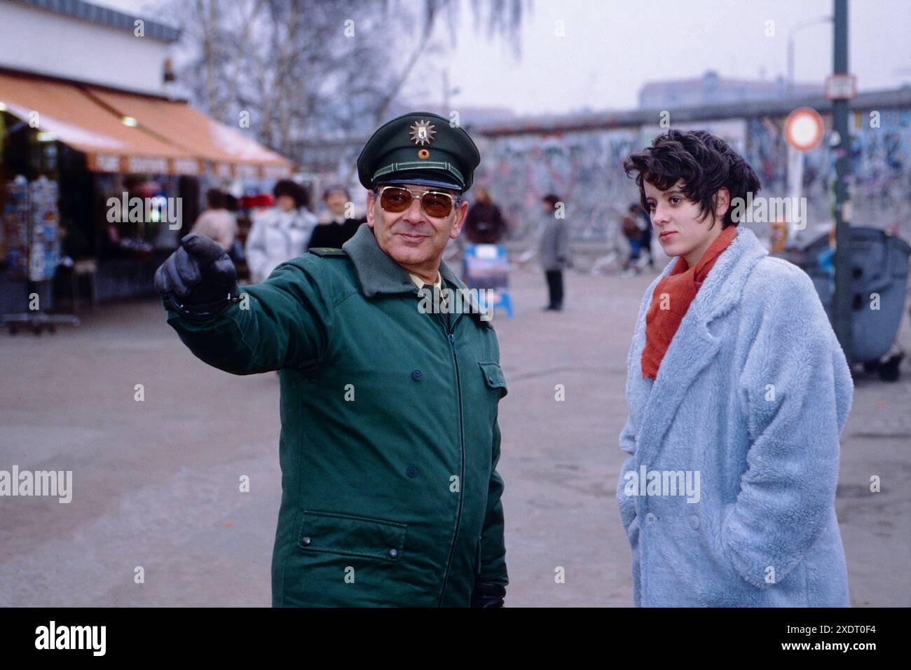 Spreepiraten, Fernsehserie, Deutschland 1989 - 1991, Regie: Hans Henning Borgelt, Folge 15: 'Besuch von drüben', Darstellerinnen: Komparse, Ann-Kathrin Paproth Stock Photo