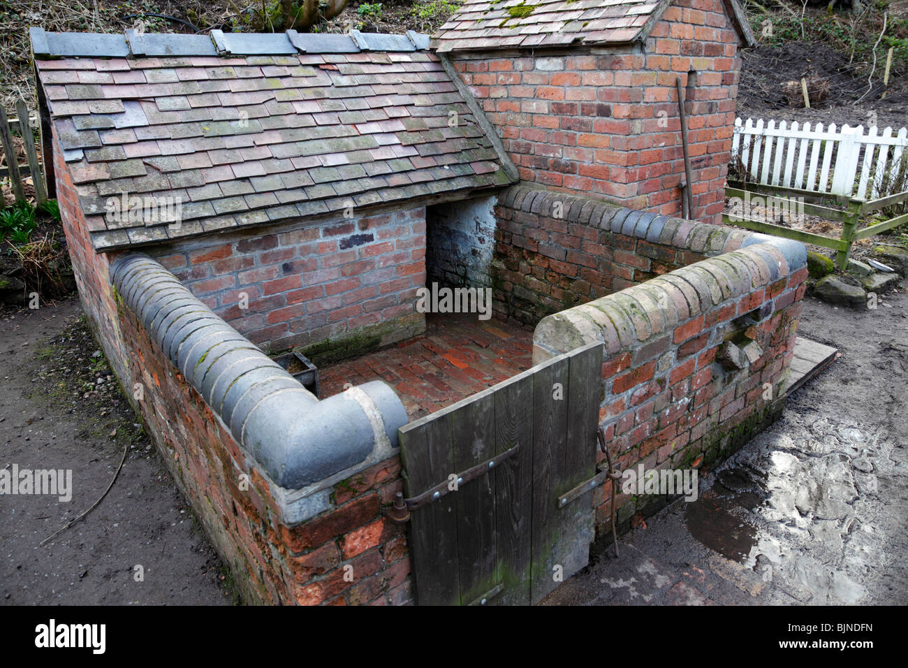 old brick built pigsty Stock Photo