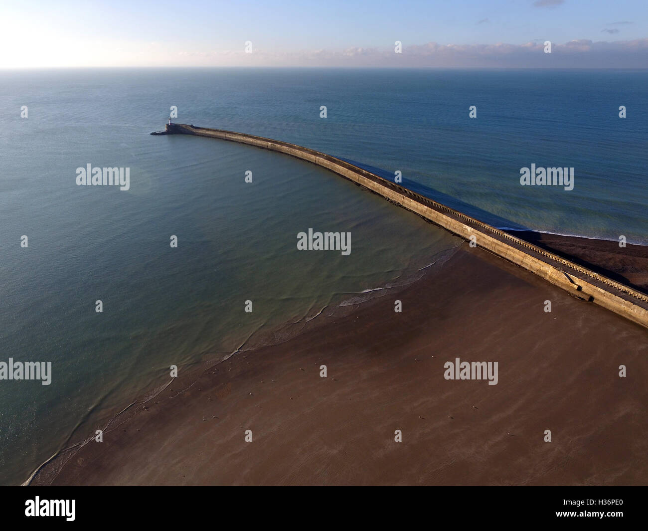 Newhaven breakwater and lighthouse, East Sussex Stock Photo