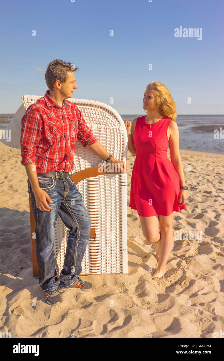 Europe, the Federal Republic of Germany, Hooksiel, Wangerland, Friesland, the North Sea, North Sea coast, pair, man, woman, 30, 35, years, vacation, b Stock Photo