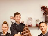 Le chocolatier voyageur a remis les pieds sur ses terres