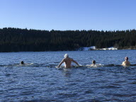 Baignade du Nouvel An dans le lac du Bouchet : « Exceptionnel pour vider les tensions »