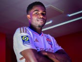 Mercato : l'OL officialise (enfin) le prêt d'Ernest Nuamah