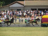 La foule des grands jours à l’hippodrome Lachamps Gilbert-Best