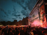 Julien Doré, Rilès, Ben Mazué... Ils enflammeront le festival d'Ambert l'été prochain