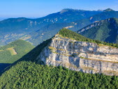 Découvrez le massif alpin verdoyant de La Chartreuse