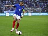 Le nez cassé de Mbappé, un cas pas si rare dans les sports de contact