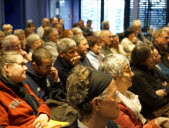 Ils apprennent le parler lyonnais au musée théâtre Guignol