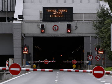 Automobilistes, attention ! Le tunnel sous Fourvière sera fermé dans les deux sens cette semaine