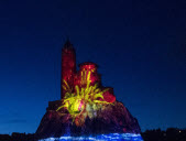 Dans la magie du spectacle Puy de Lumières