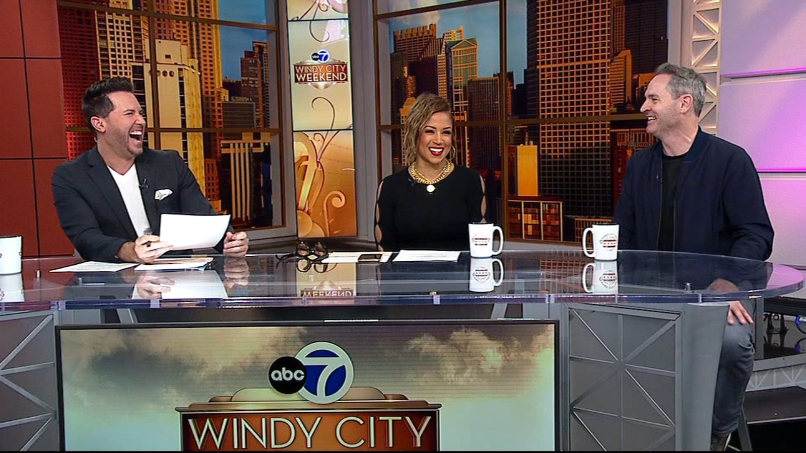 'Windy City Weekend': Comedian Pat McGann talks Chicago Theatre shows ...