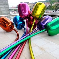 The Jeff Koons tulips sculputure outside the Guggenheim Museums in Bilbao, Spain, Basque Country.