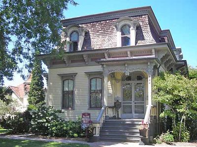 Palatine: George Clayson House