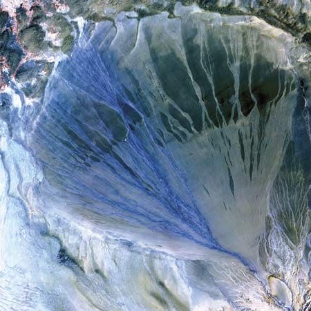 alluvial fan, China