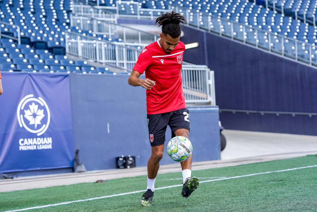 Cavalry FC's Mohamed Farsi takes part in the pre-game warm up before their game against York United (Photo: Canadian Premier League / Robert Reyes/William Ludwick)