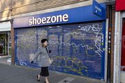 store closures shoezone