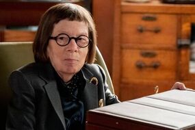 inside linda hunt life hetty lange ncis los angeles