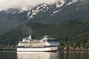 juneau alaska cruise ships tourism