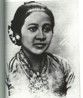 Detail Gambar Mewarnai Kartini Nomer 18