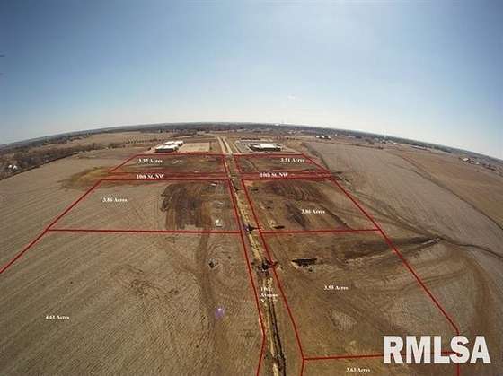 3.9 Acres of Commercial Land for Sale in Clinton, Iowa - LandSearch