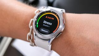 Samsung Galaxy Watch 4 vs. Samsung Galaxy Watch 4 Classic