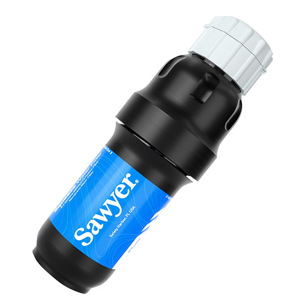 A blue Sawyer squeeze water filter with black body and white cap