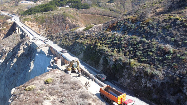 Image: Crews working on emergency repairs to Highway 1