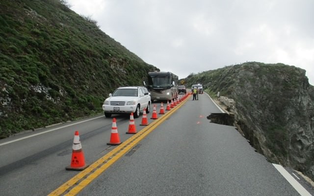 Image of convoys passing through northbound Highway 1 at the slip out south of Rocky Creek Bridge on March 31.