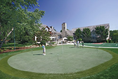 Outdoor Putting Green