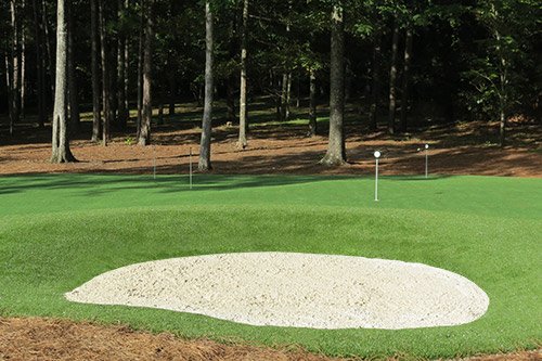 Outdoor Putting Green