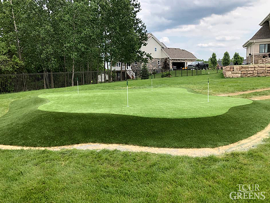 Tour Greens - Backyard Putting Green - 4