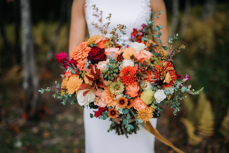 September Wedding Flower Arrangements: 10 Beautiful Bouquets That Will ...