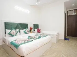 Hotel Diamond Stay 5 Mints Walking From Nizamuddin Railway Station