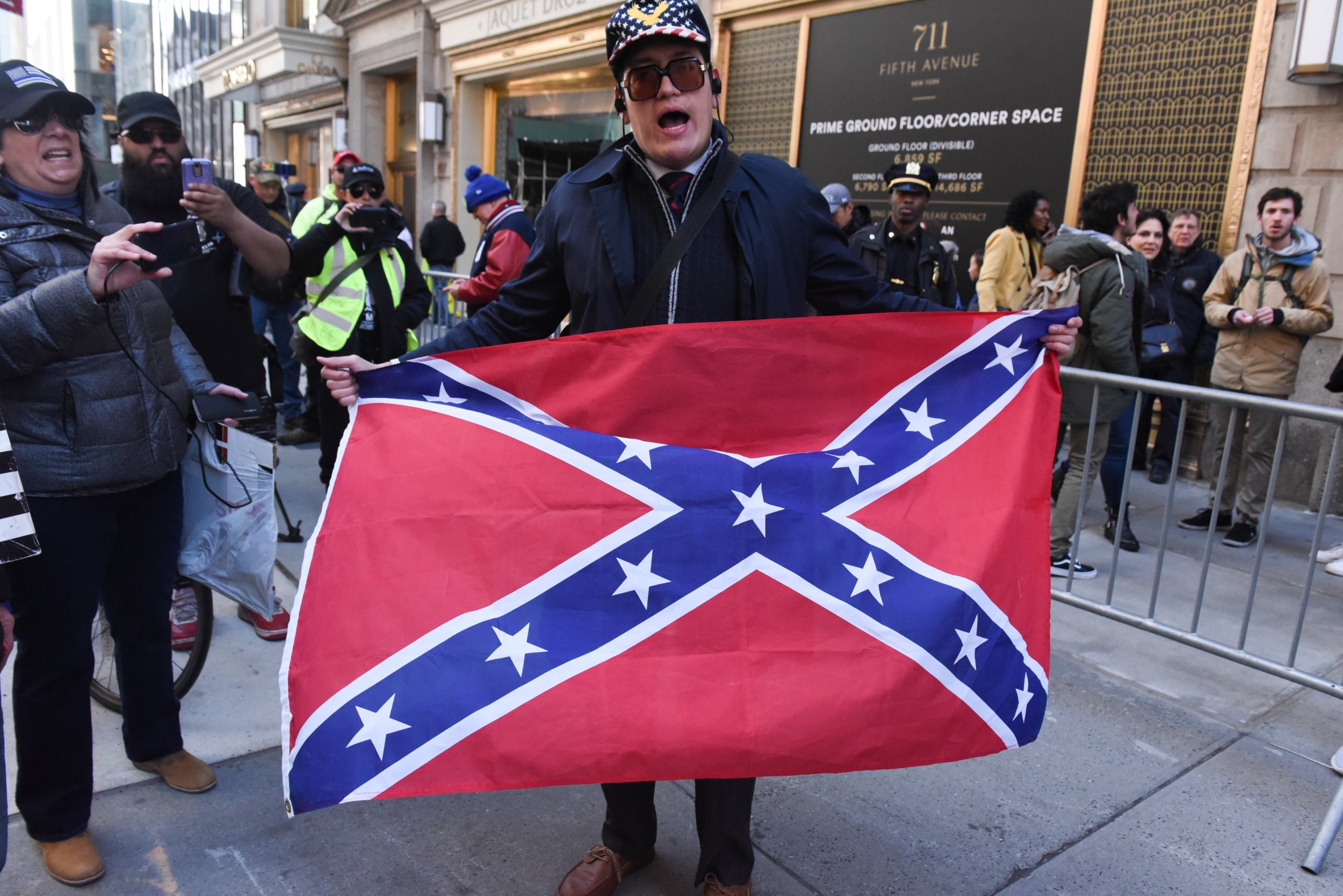 trump tower confederate flag