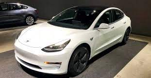 Tesla model 3 performance pure white premium interior a £1000 upgrade 'extreme stress test' with sharpie permanent. Elon Musk White To Be Offered As A Free Standard Color On Model 3