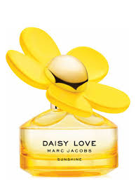 Daisy has appeared in print and on the catwalk for designers including tommy hilfiger, dolce & gabbana, pringle of scotland, marc jacobs, ben sherman and. Daisy Love Sunshine Marc Jacobs Perfume A New Fragrance For Women 2019