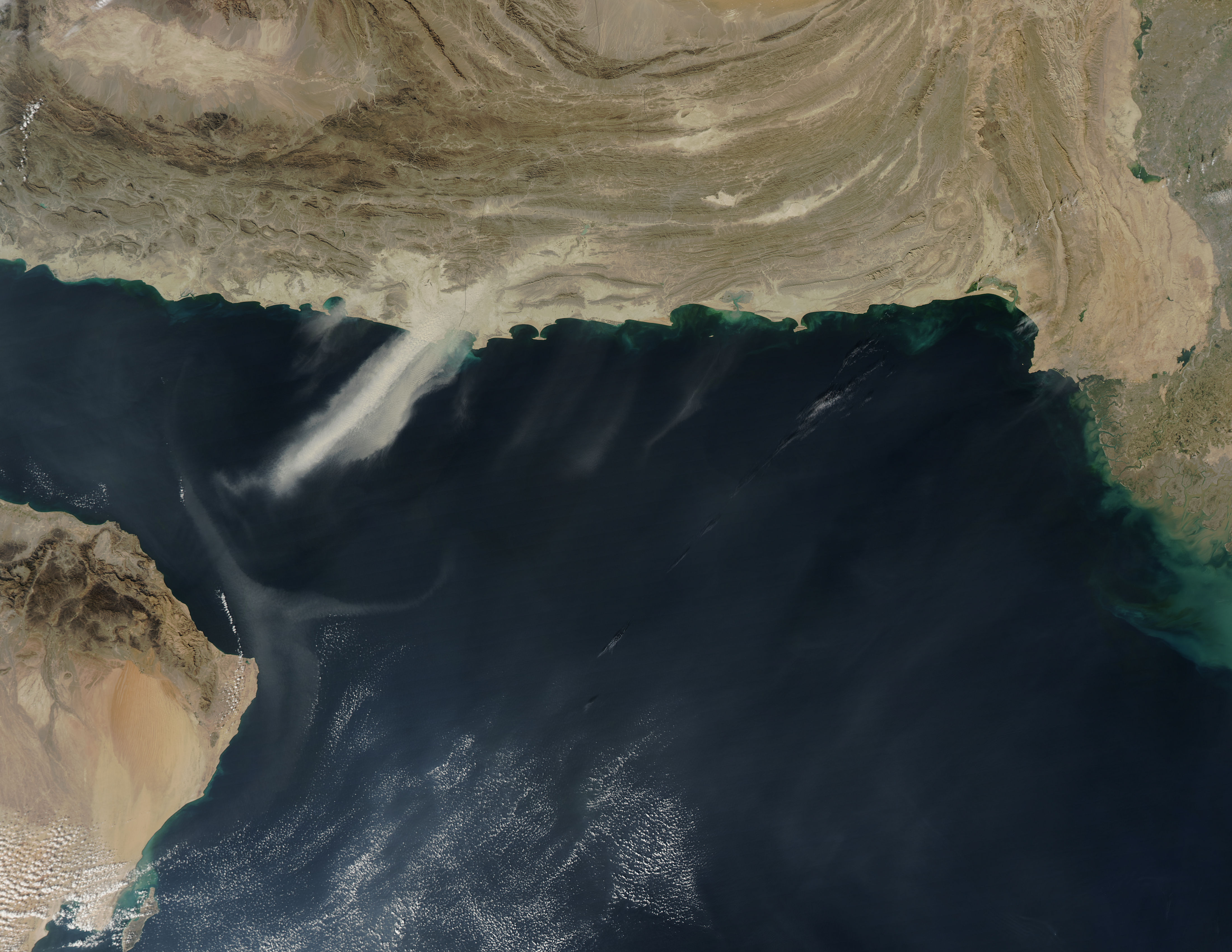 Dust storms over the Arabian Sea