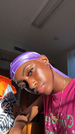 Mulheres negras de durag, Dark skin: Personas de raza negra,  Piel oscura,  Piel clara,  Mujeres negras  