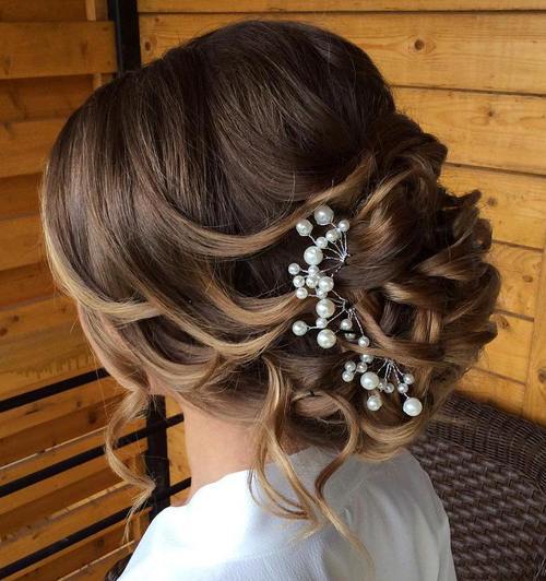 Hot and Comfortable Updo Hairstyles – fashionarrow.com