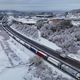 Vue du ciel, l'interminable file de camions bloqués sur l'A36 près de Besançon dans le Doubs.