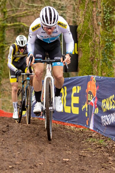 France 3 Bourgogne-Franche-Comté diffuse sur ses antennes numériques les épreuves Elite Femmes et Elite Hommes de la Coupe de France de cyclo-cross Nommay 2024.