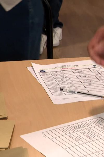 Sur le bulletin, les électeurs devaient voter Pour, ou Contre, la seule liste en lice.