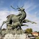 Le domaine de Grosbois était avant tout utilisé comme pavillon de chasse comme en témoigne cette statue de cerf attaqué par des chiens lors d'une chasse à cour