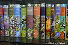 @浮生常博物记得去看花
英国柯林斯新博物人丛书(Collins New Naturalists Series)。期盼咱们也出版这么好看的博物书。 ​​​