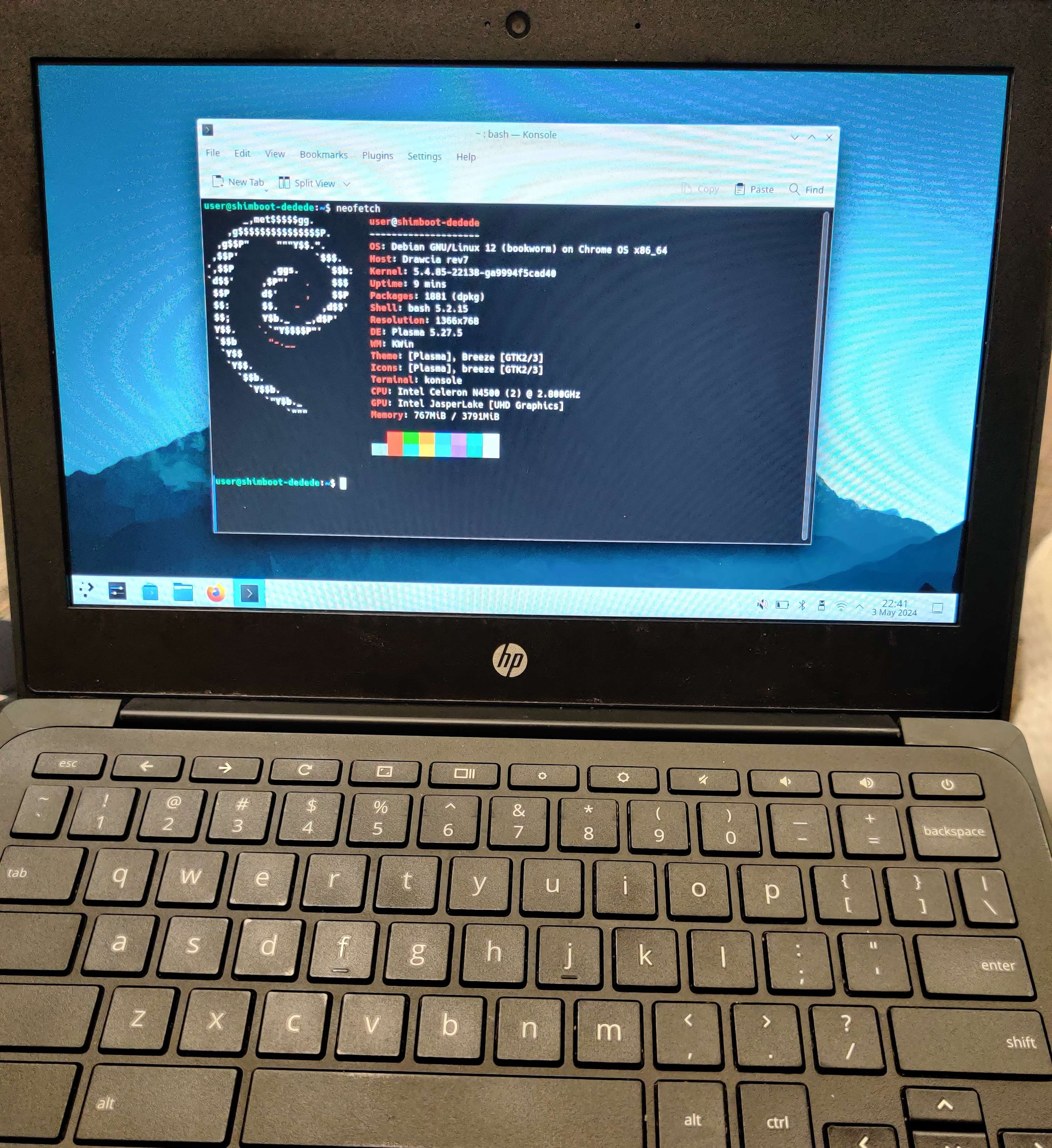 Shimboot (KDE) on an HP Chromebook 11 G9 EE.