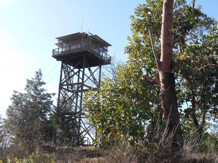 Pickett Butte Lookout in Umpqua National Forest, Oregon