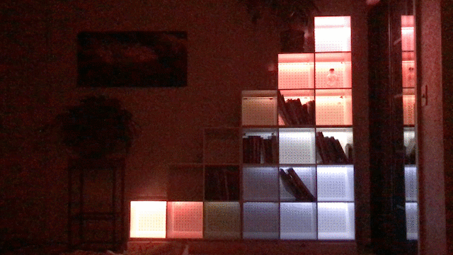 Animated gif of lantern in action.