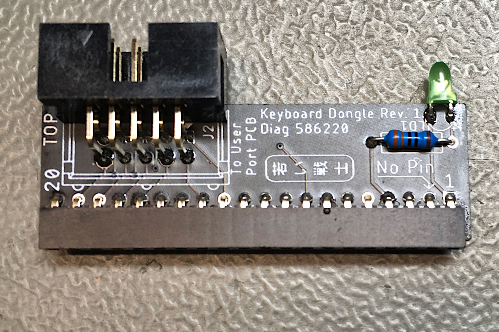 Keyboard Dongle with 90° pin header