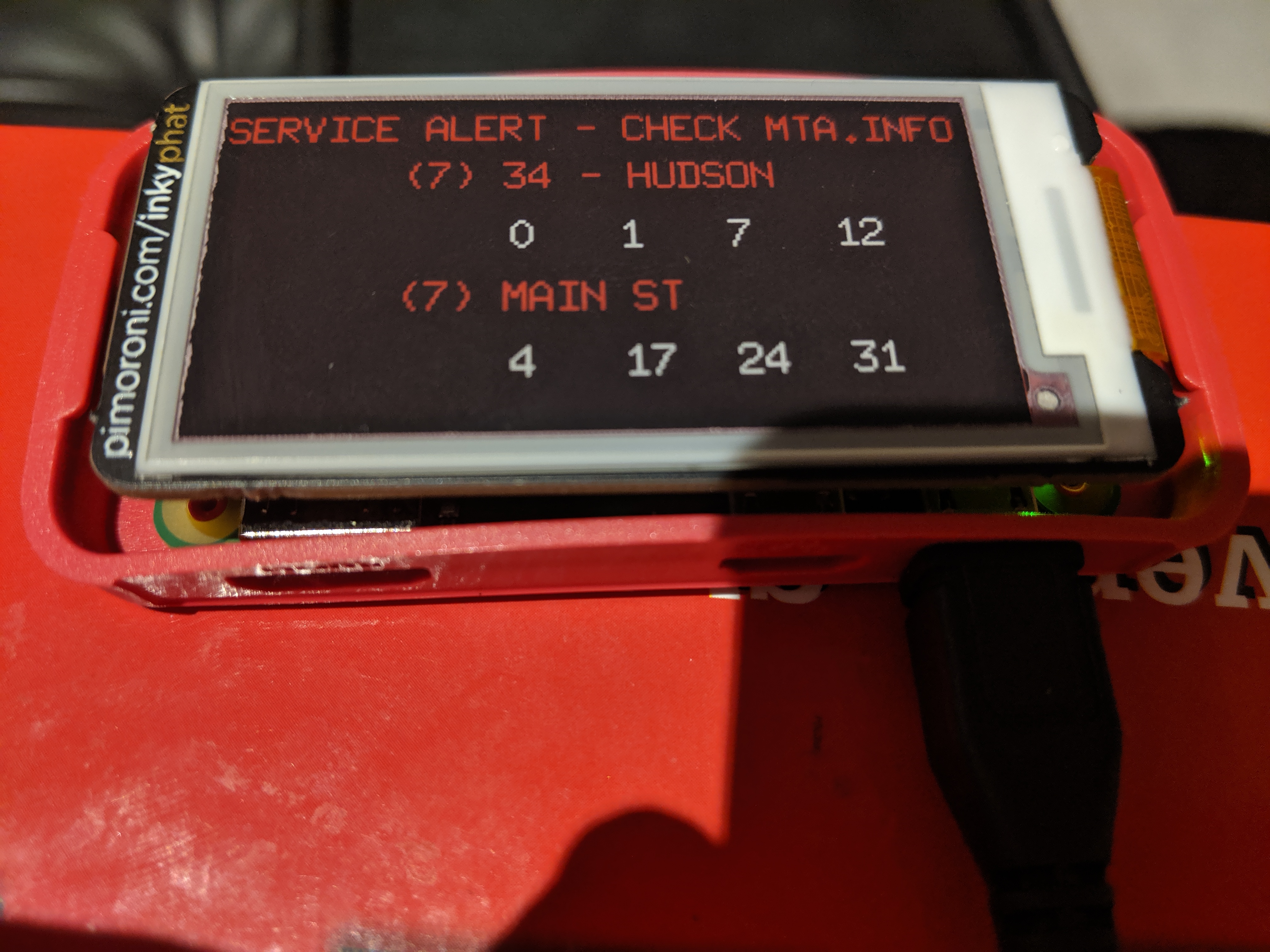 Image of the subway clock on a Raspberry Pi Zero